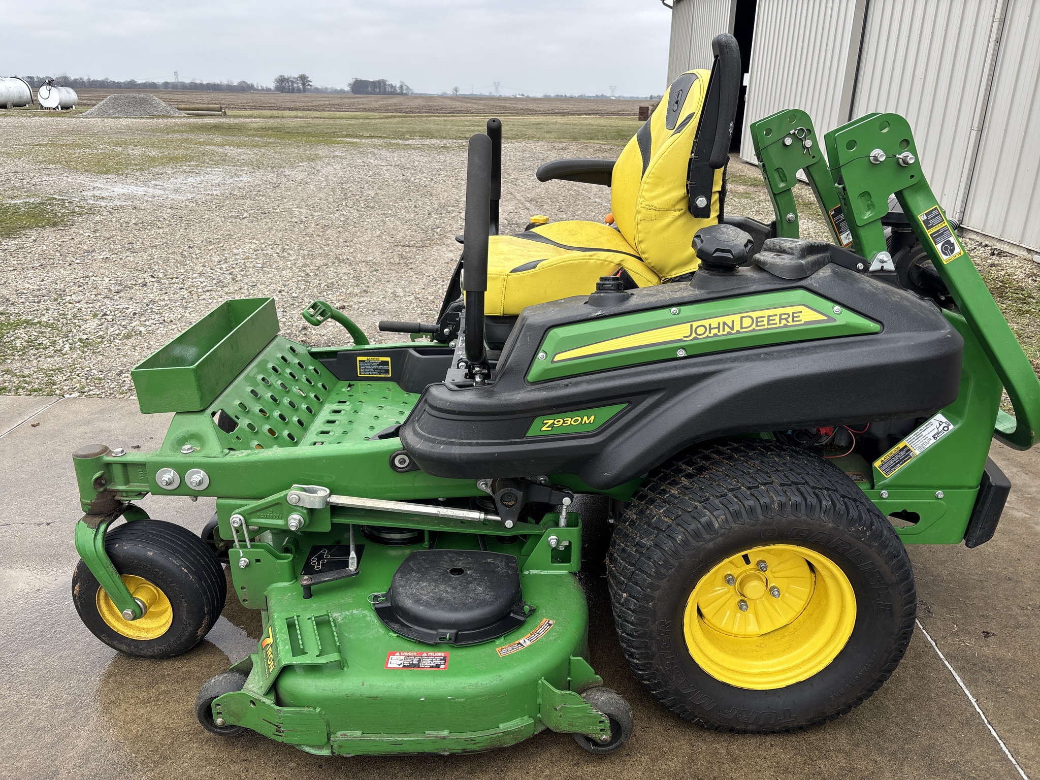 Used 2019 John Deere Z930M Zero Turn Mowers at Koenig Equipment in Urbana, OH - PhotoXL7