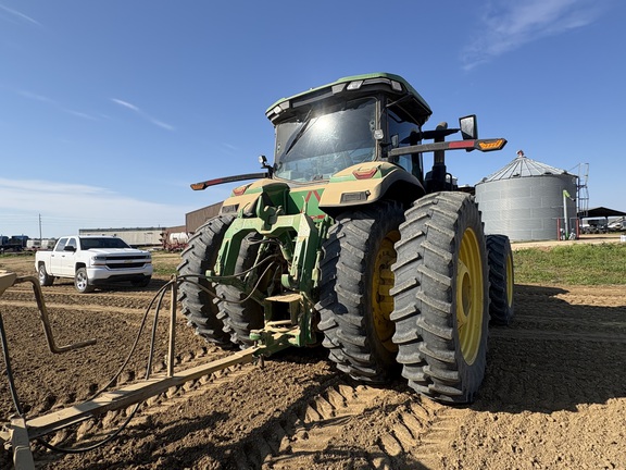 2020 John Deere 8R 310 Photo 2