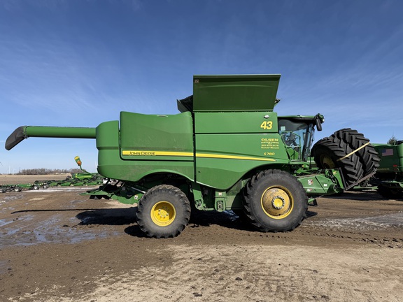 2023 John Deere S780 - Photo2