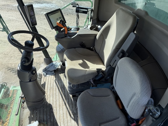 2023 John Deere S780 - Photo37
