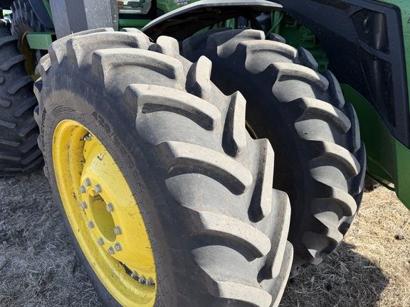2025 John Deere 8R 410 - Photo12