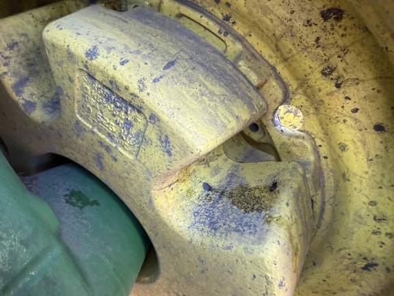 2025 John Deere 8R 410 - Photo17