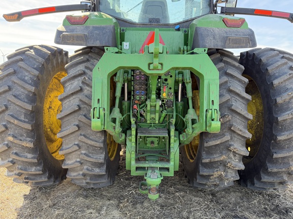 2025 John Deere 8R 410 - Photo23