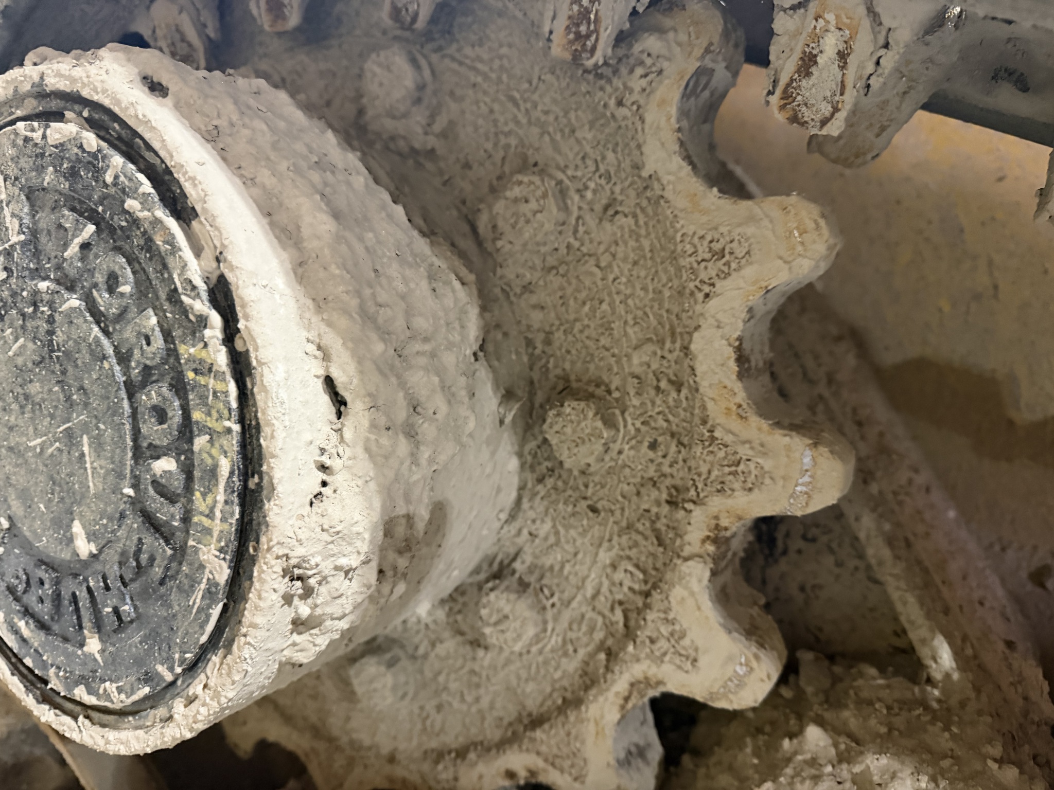 2017 John Deere 323E Image 4