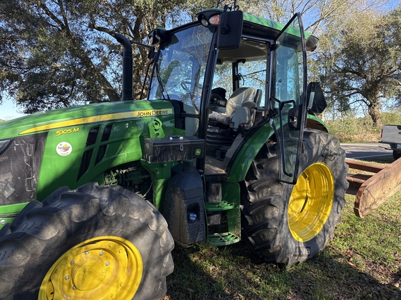 2024 John Deere 5105M Photo 1
