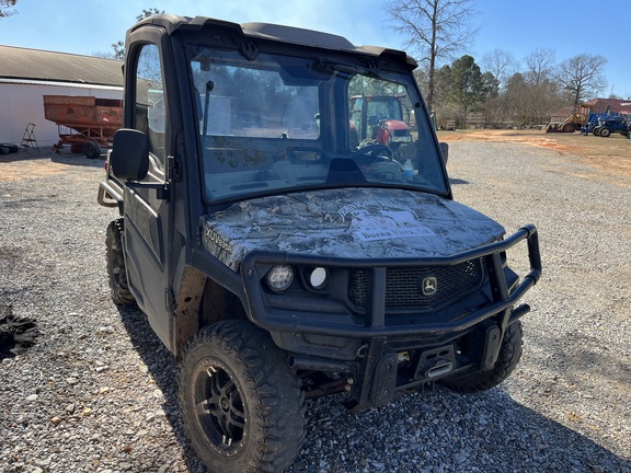 2020 John Deere XUV 835R Photo 2