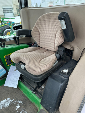 Used 2022 John Deere 1585 Commercial Front Mowers at Horizon Ag & Turf in Edmonton West, AB - Photo5