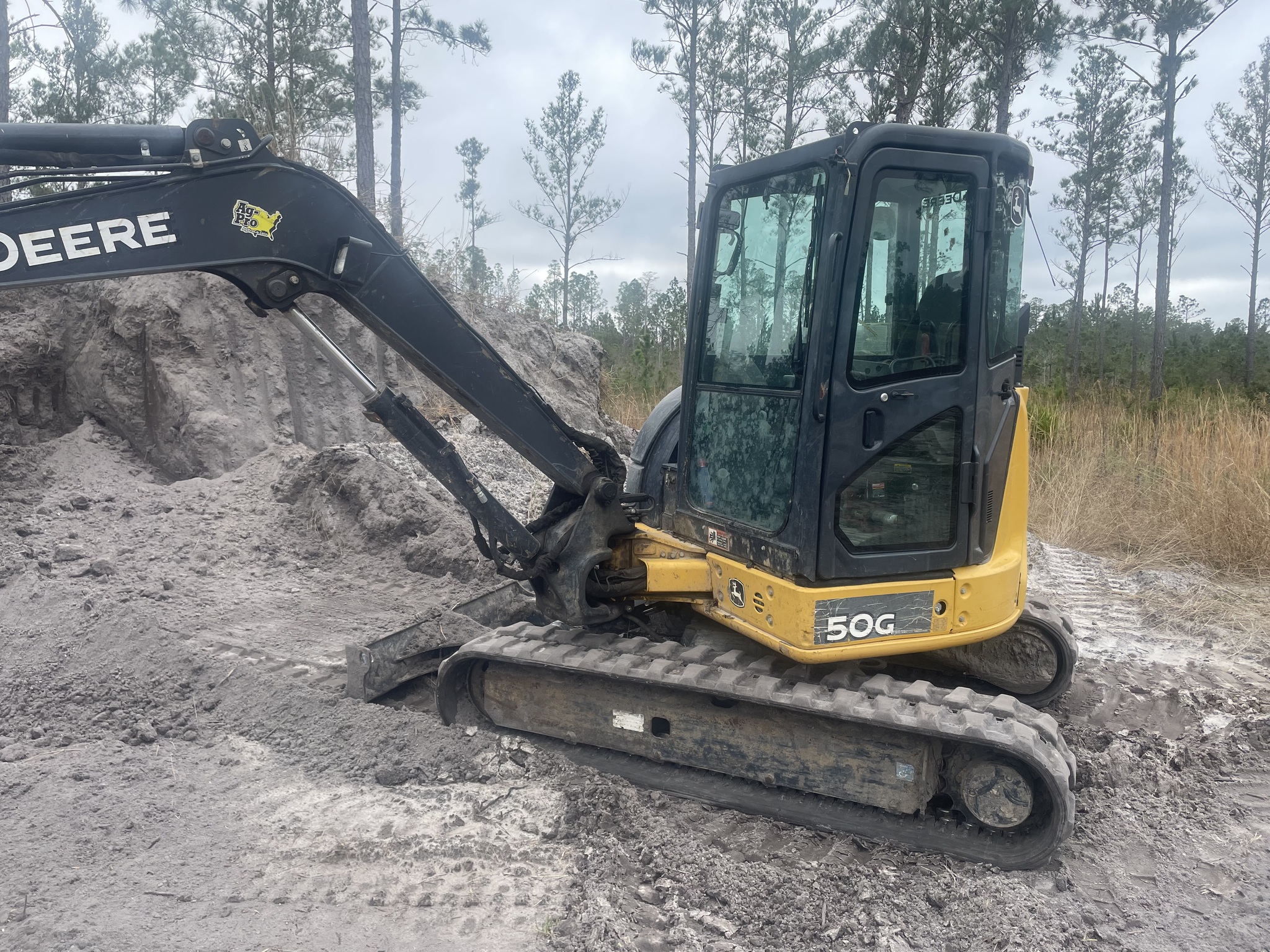 2020 John Deere 50G Image 1