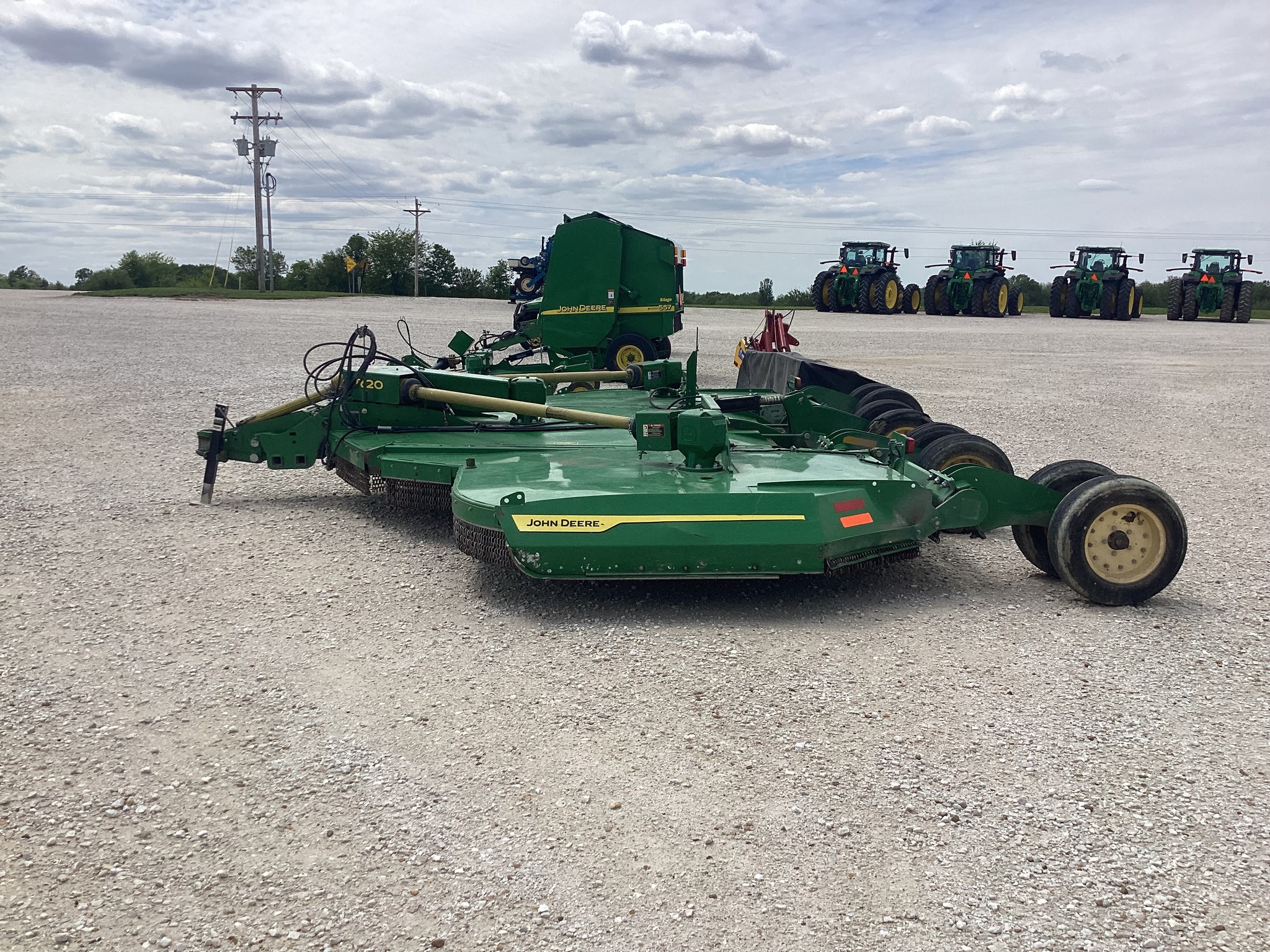  2020 John Deere R20 at Heritage Tractor in Rockport, IL