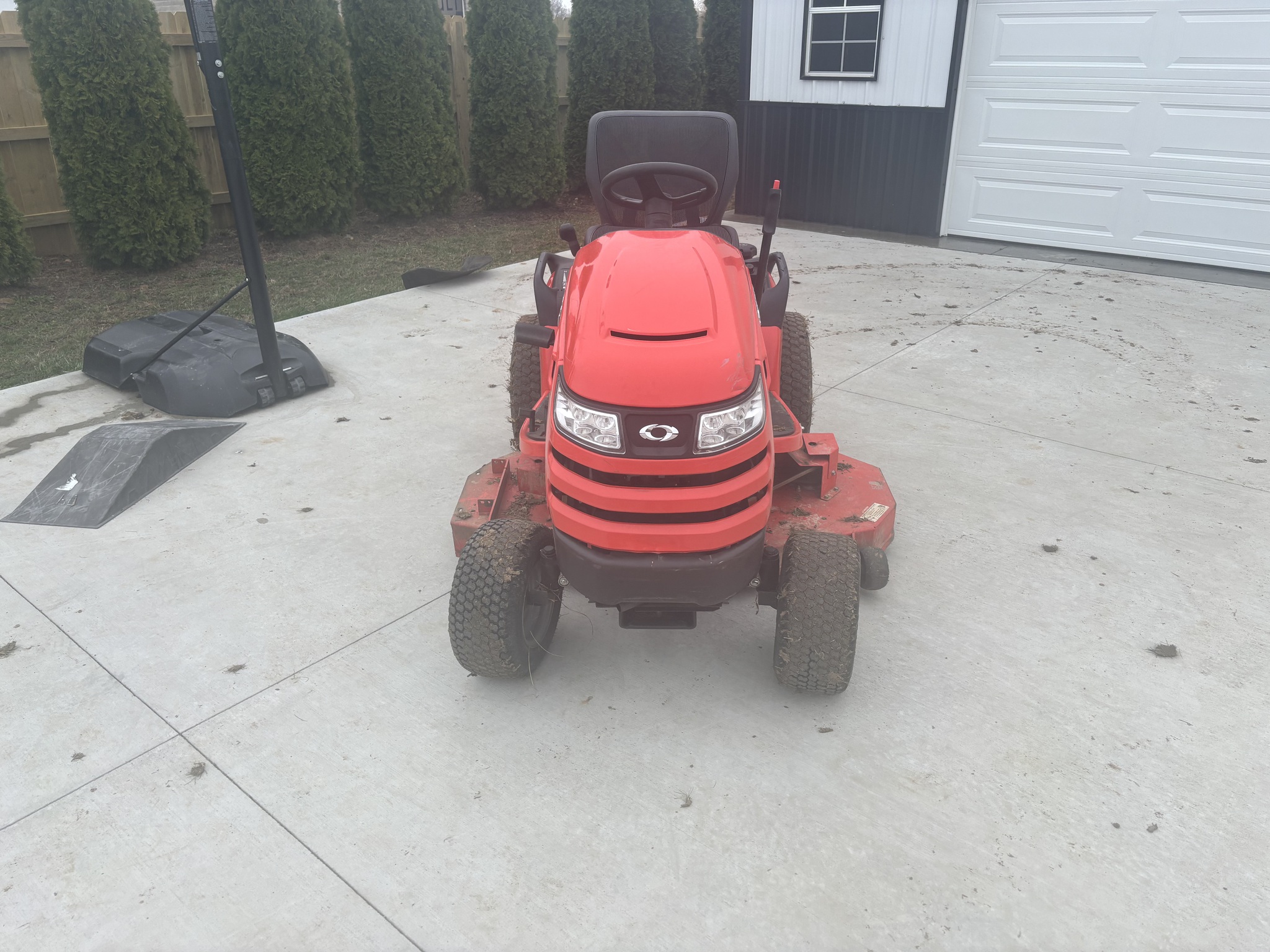 Used 2015 Simplicity Conquest 25 Lawn & Garden Tractors at Koenig Equipment in Tipp City, OH - PhotoXL1