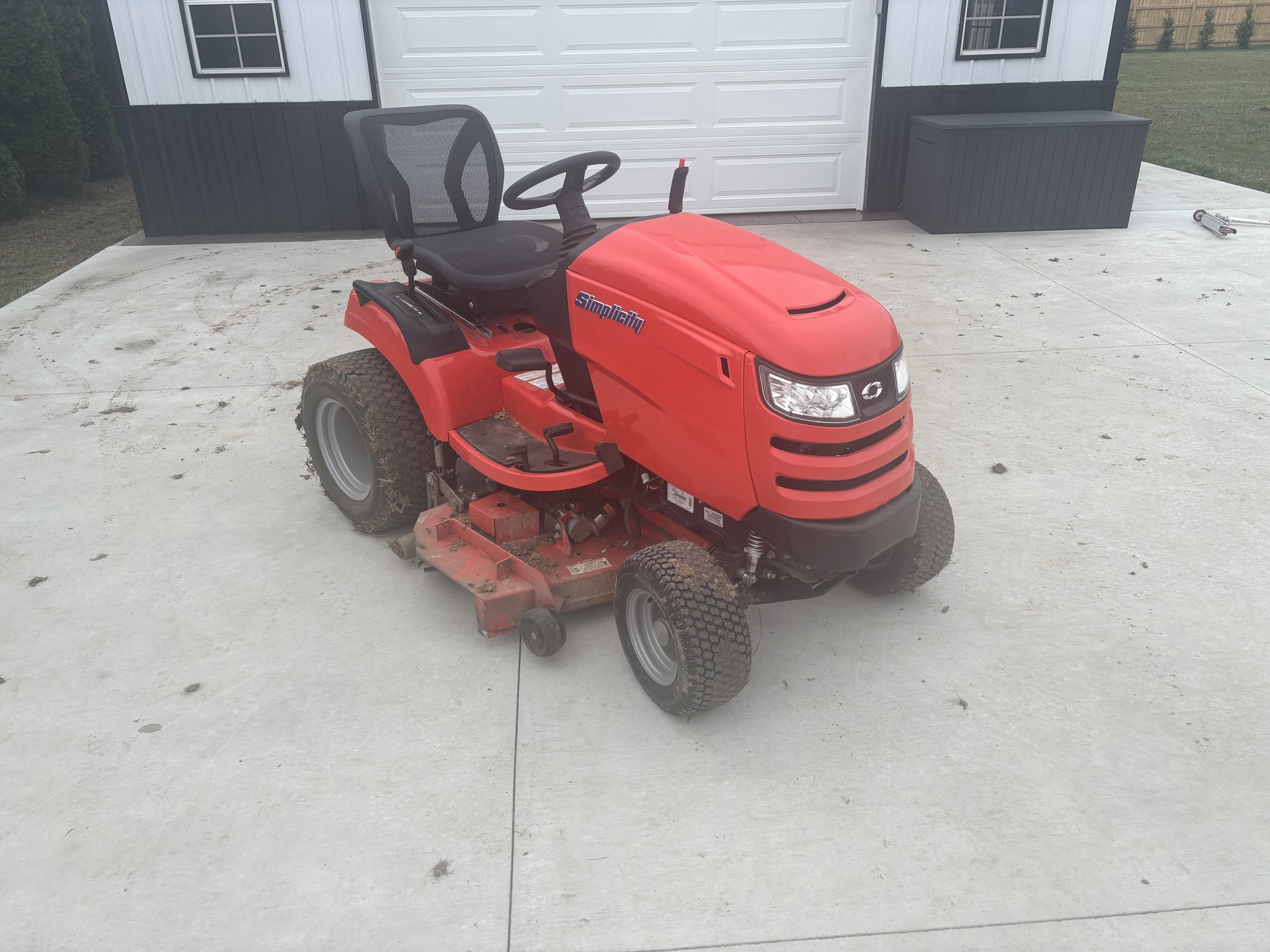Used 2015 Simplicity Conquest 25 Lawn & Garden Tractors at Koenig Equipment in Tipp City, OH - PhotoXL0