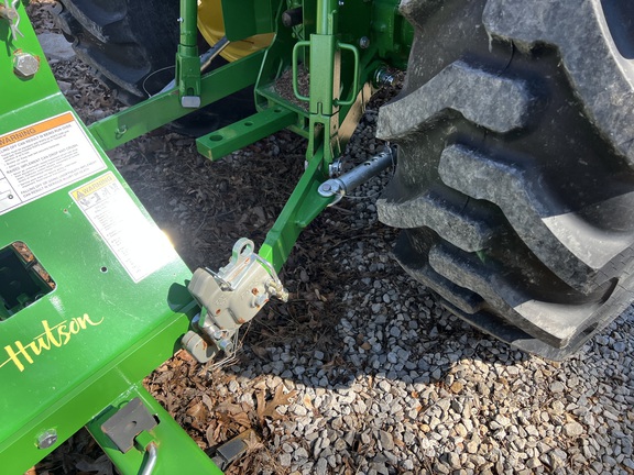 Photo of 2024 John Deere 4052R