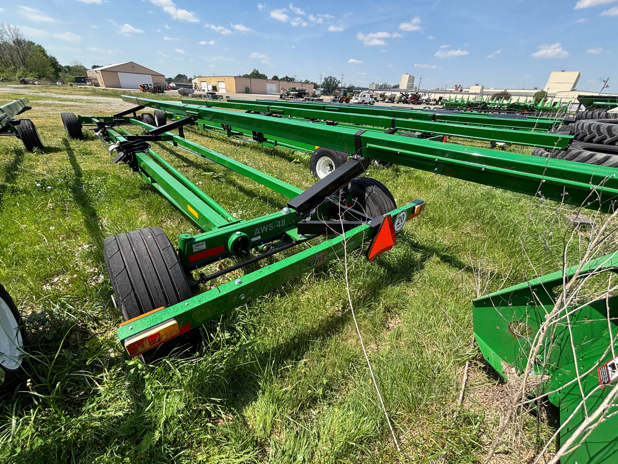 Used -- Unverferth AWS-48 Header carts at Koenig Equipment in Knightstown, IN - PhotoXL2