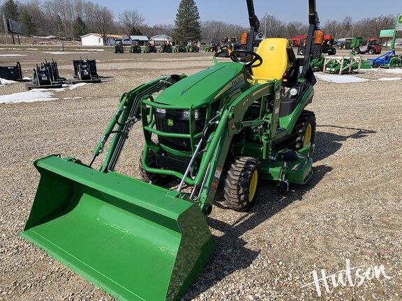 Photo of 2025 John Deere 1025R