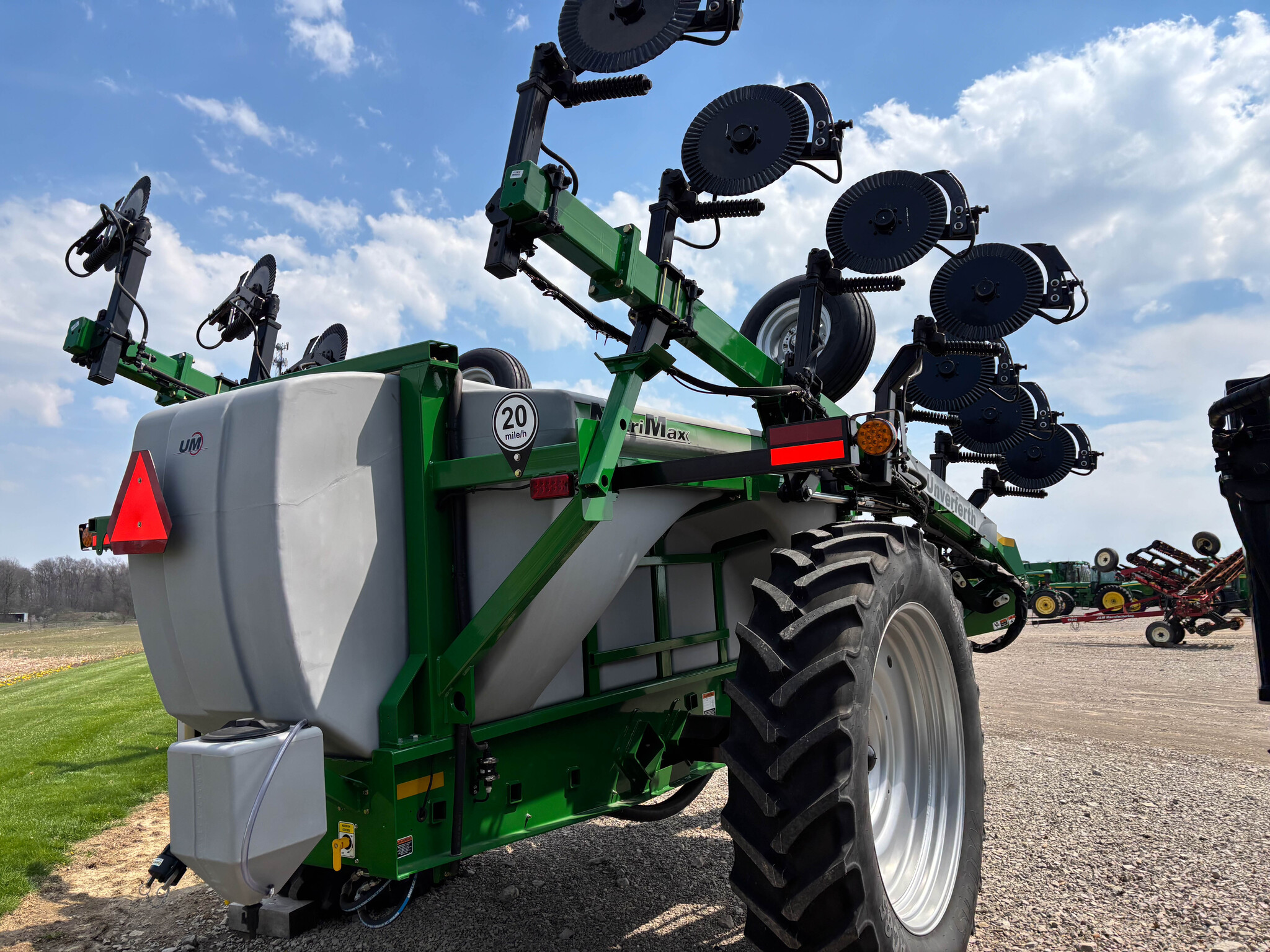 Used -- Unverferth 1800 Nutrient Application at Koenig Equipment in Anna, OH - PhotoXL3