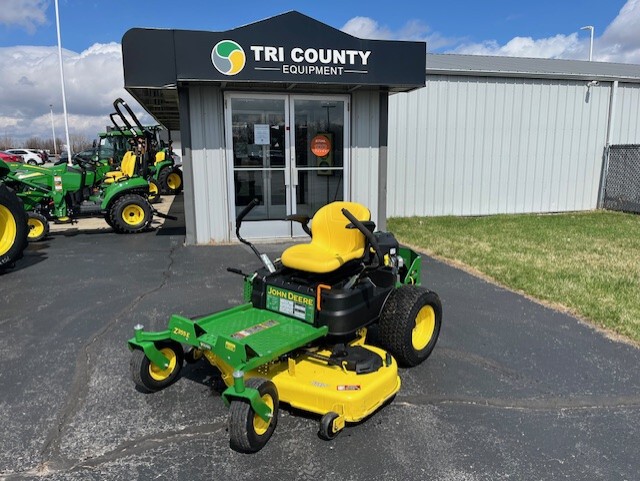 2022 John Deere Z355E Image 1