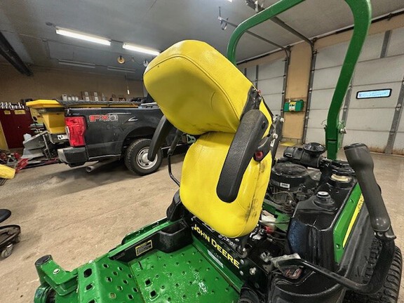 Photo of 2016 John Deere Z930R