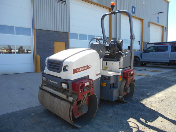 Photo of a 2021 Dynapac CC1200-V