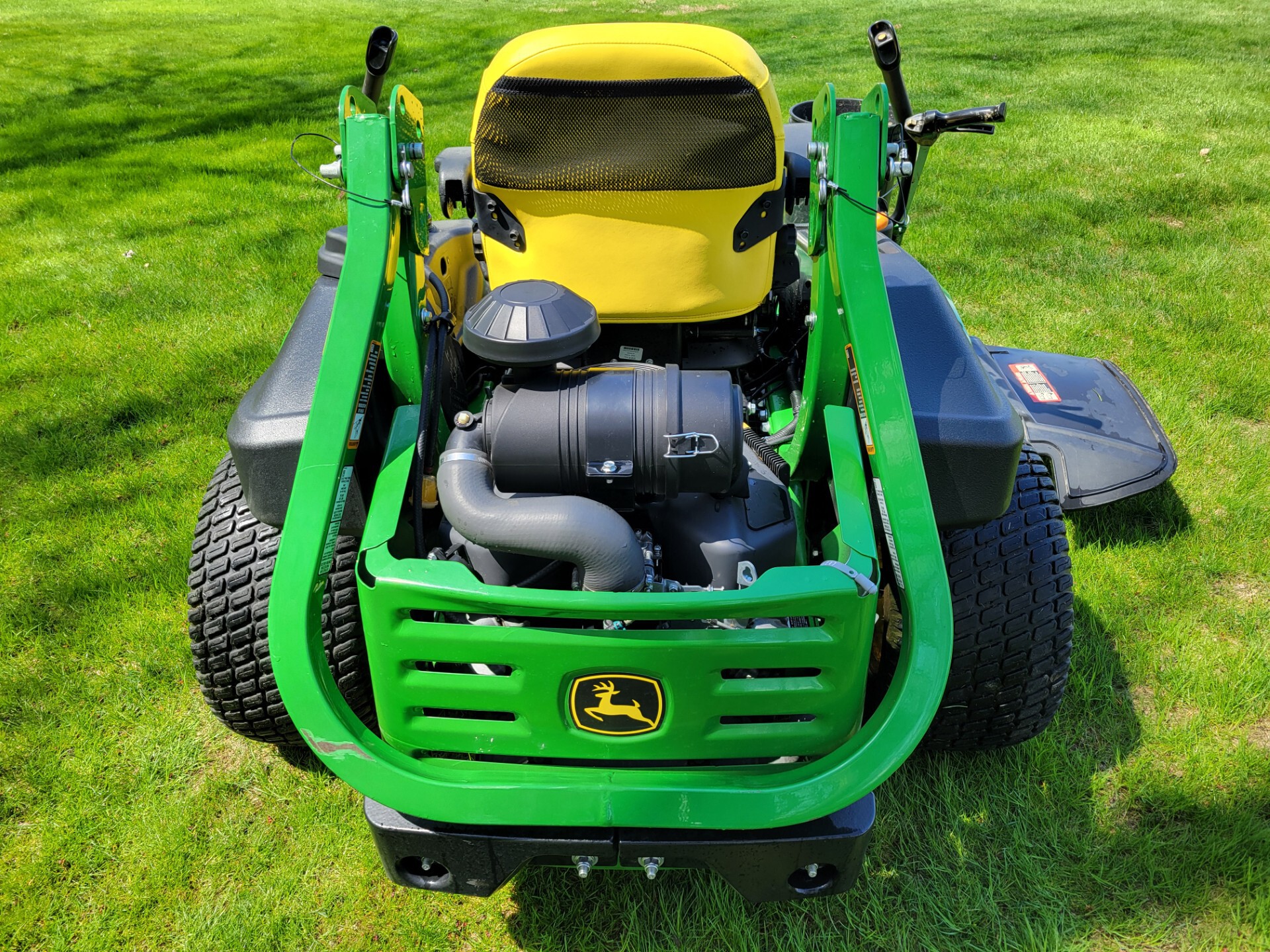 2017 John Deere Z950R Image 4
