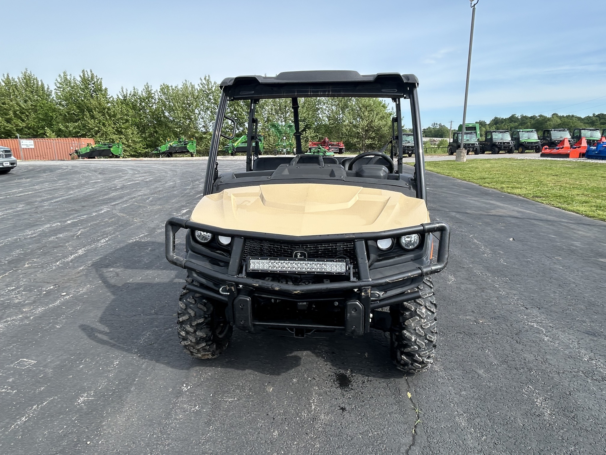 2023 John Deere XUV 835M at Heritage Tractor in Anderson, MO