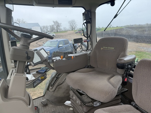2012 John Deere 8260R - Photo15