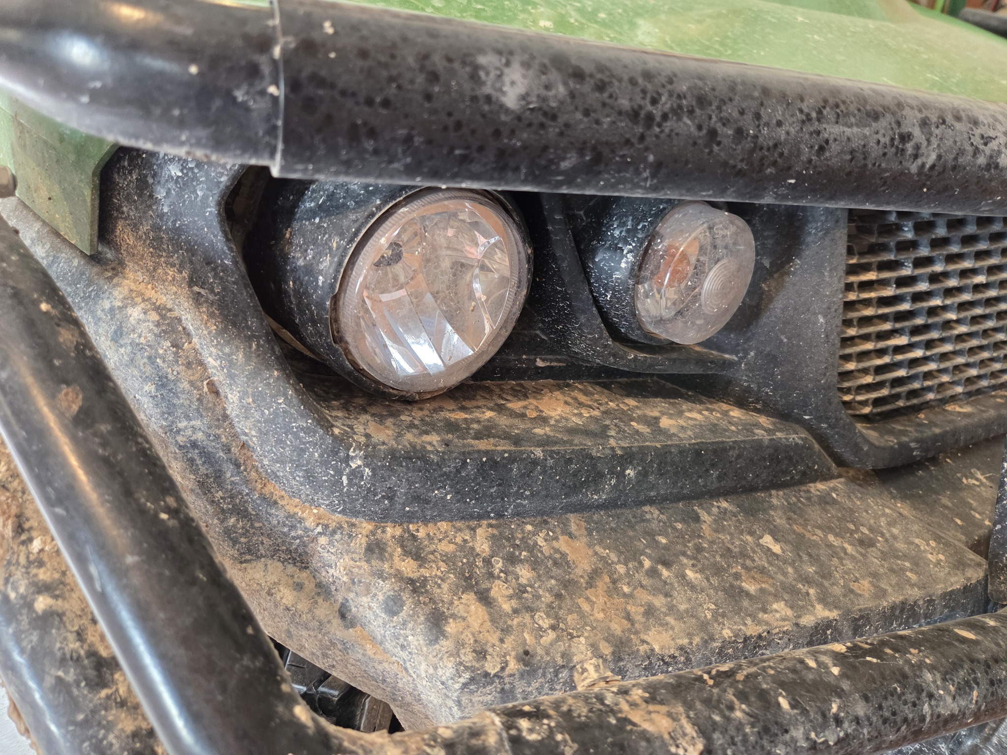 2023 John Deere XUV 835R Image 4
