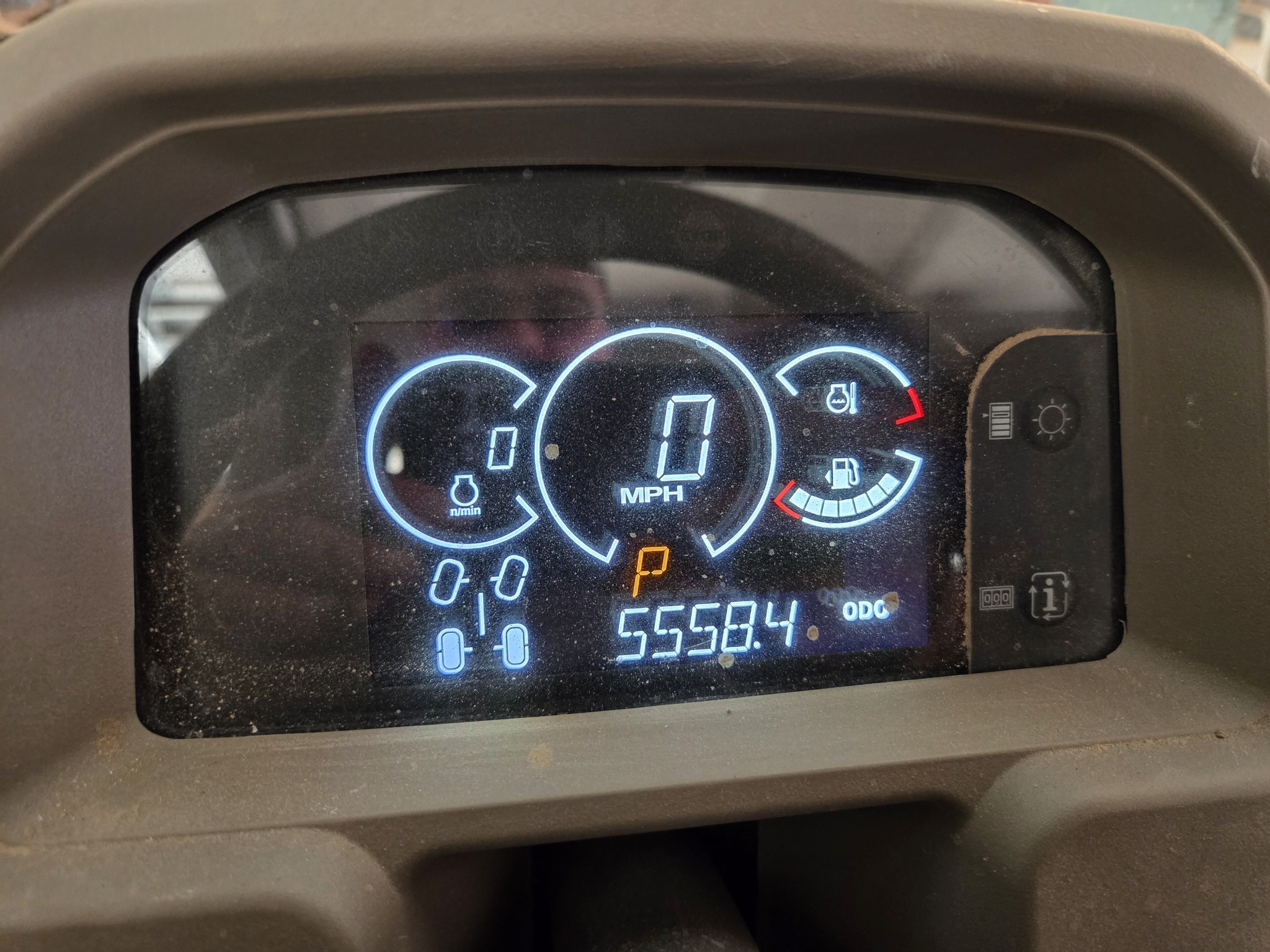 2023 John Deere XUV 835R Image 9