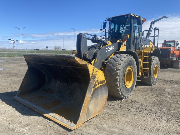 Photo of a 2018 John Deere 724K