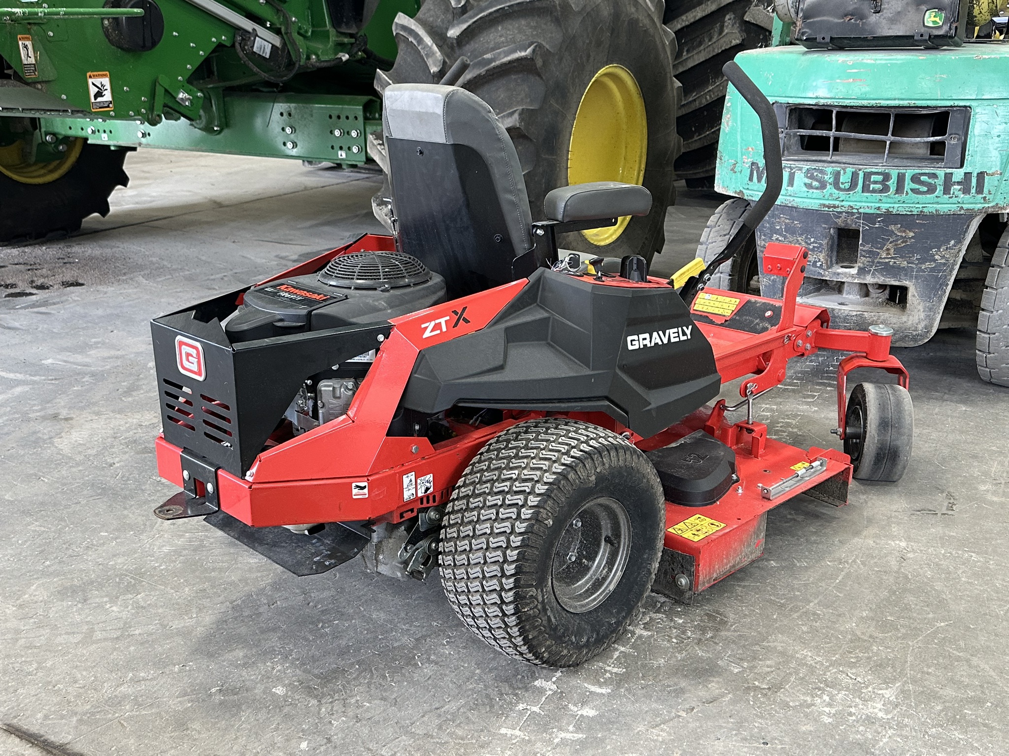 2020 Gravely ZT X 52 Image 1