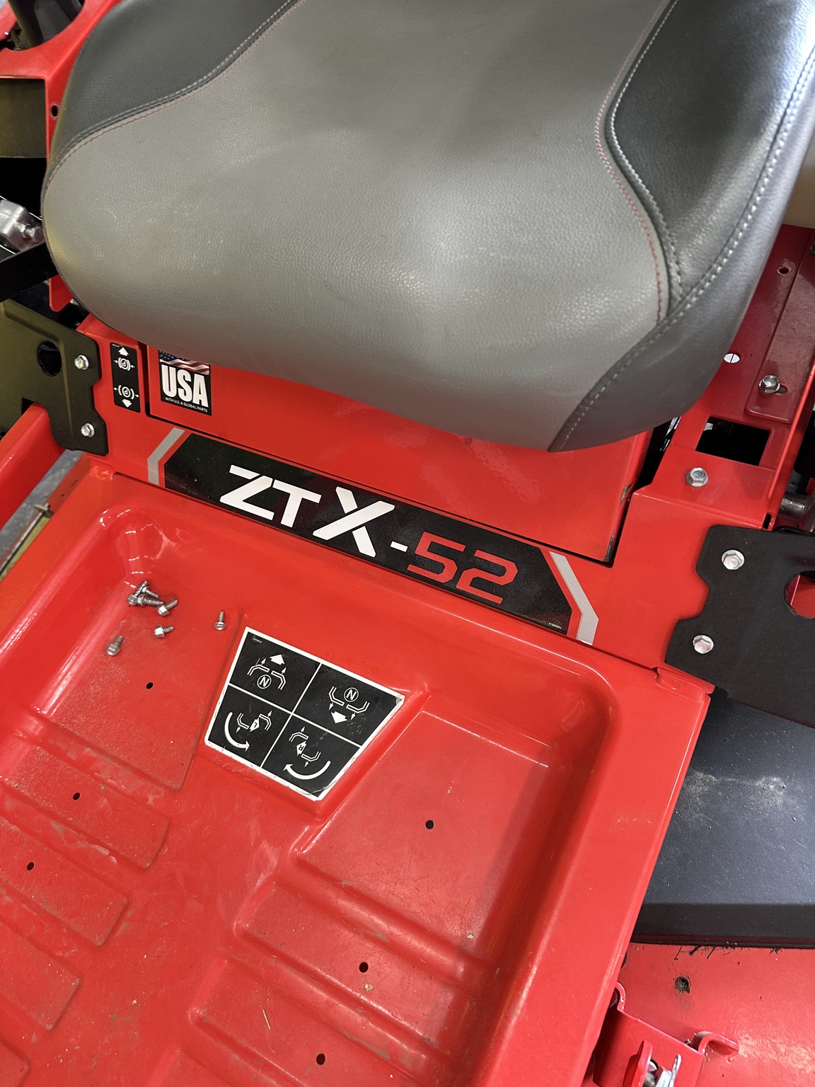 2020 Gravely ZT X 52 Image 5