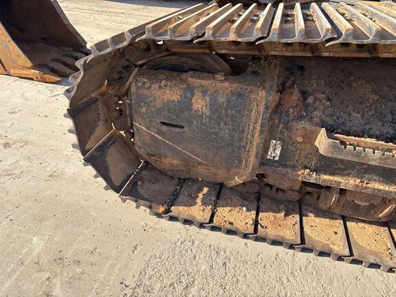 2018 John Deere 345G