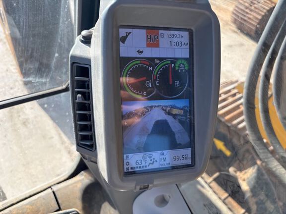 2018 John Deere 345G