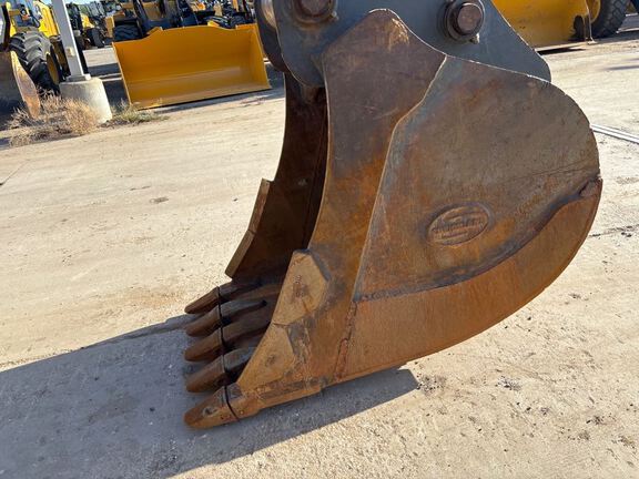 2018 John Deere 345G