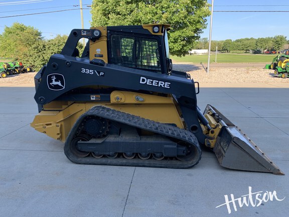 Photo of 2024 John Deere 335 P