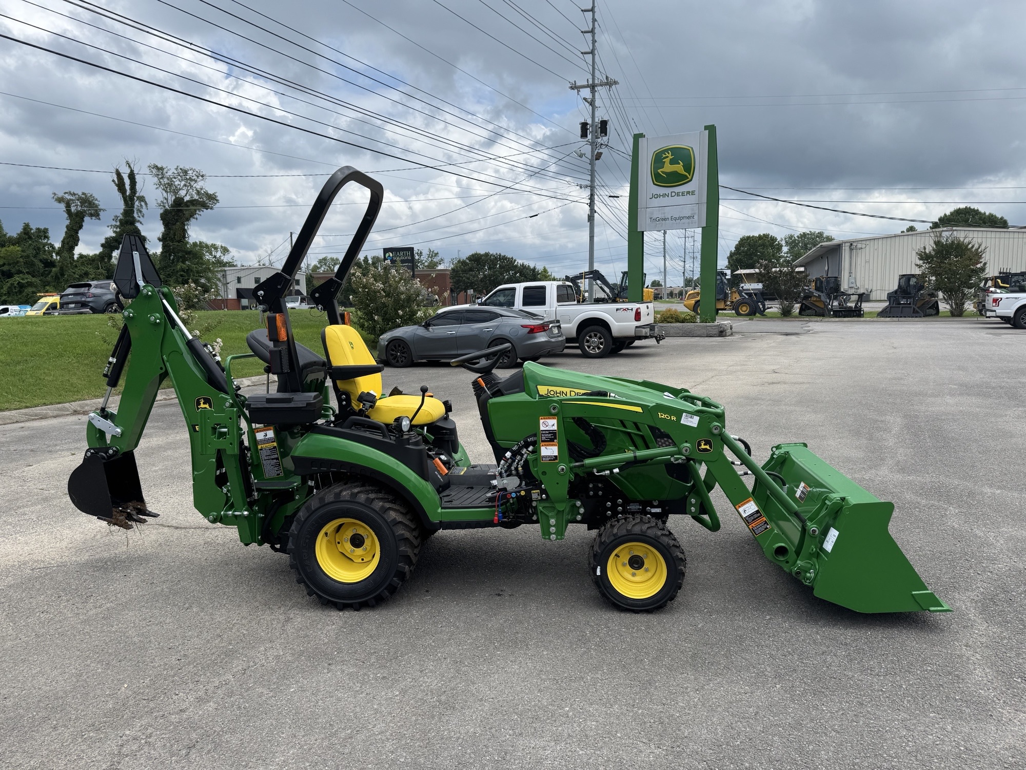 2026 John Deere 1025R