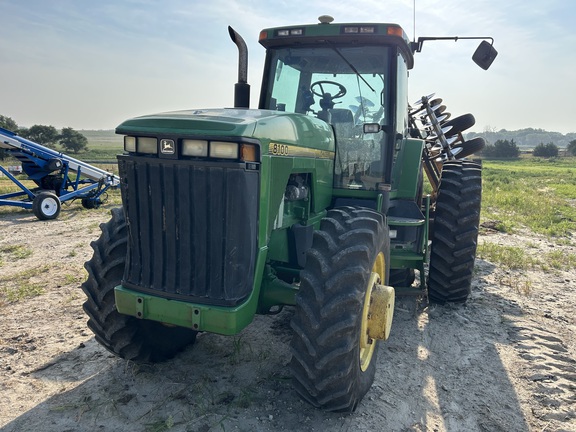 1995 John Deere 8100 (3rd thumbnail)
