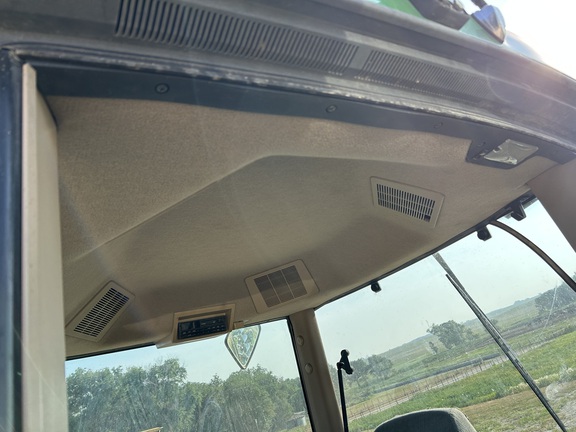1995 John Deere 8100 (13th thumbnail)