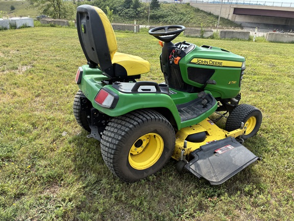 2016 John Deere X730 - Photo5