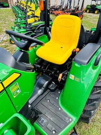 2025 John Deere 3032E-6