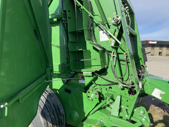 2019 John Deere 560M