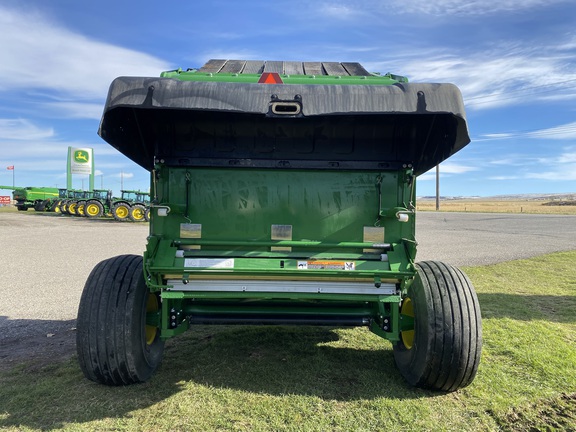 2019 John Deere 560M