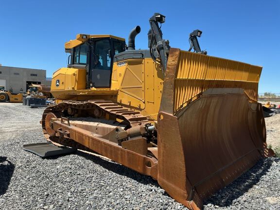 2022 John Deere 1050K
