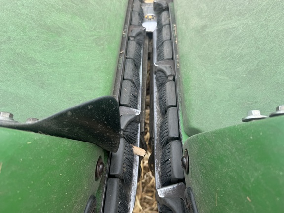 Photo of 2008 John Deere 608C