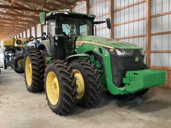 2025 John Deere 8R 370 - Photo1