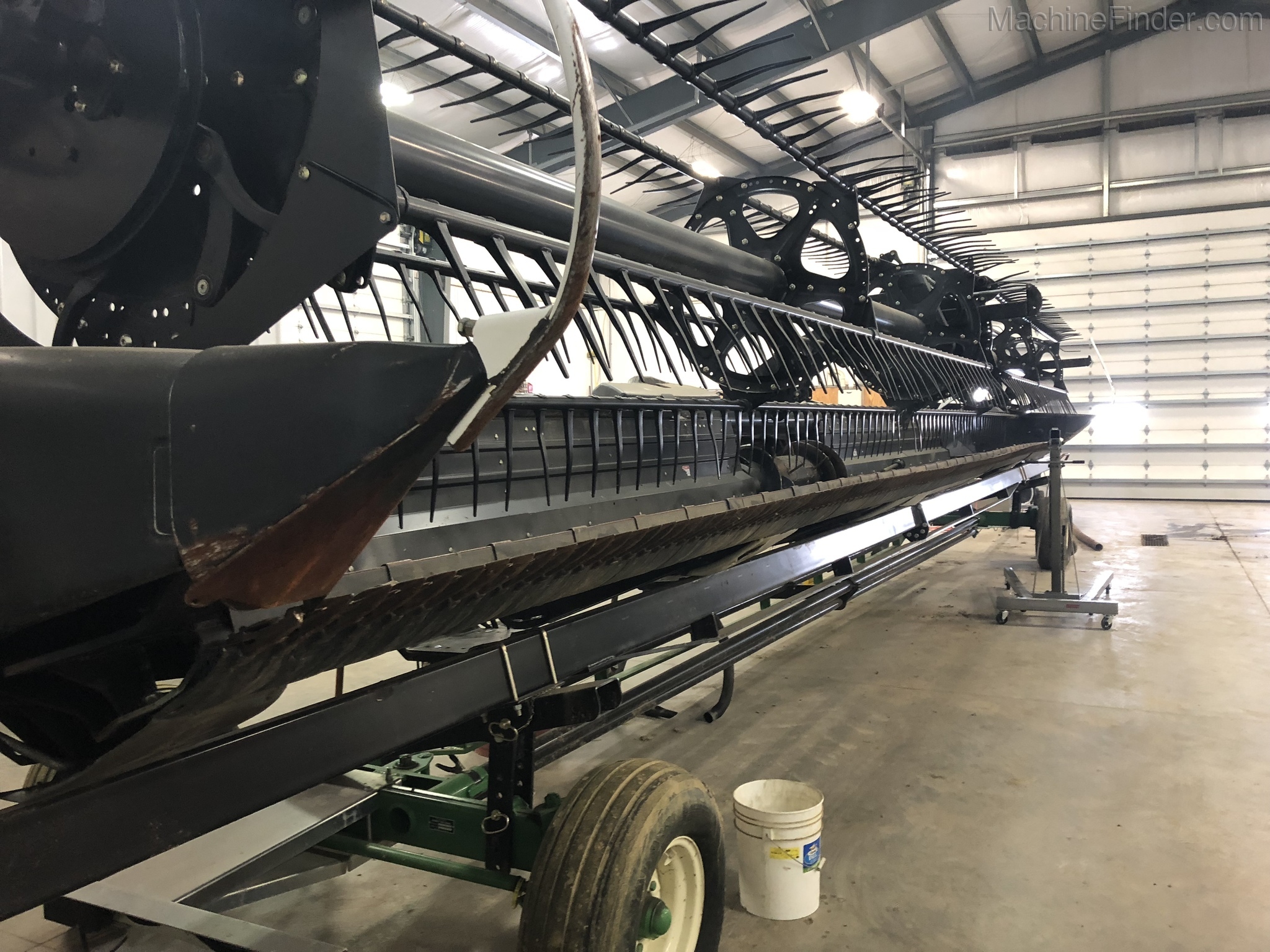 2010 MacDon FD70-40 Image 7