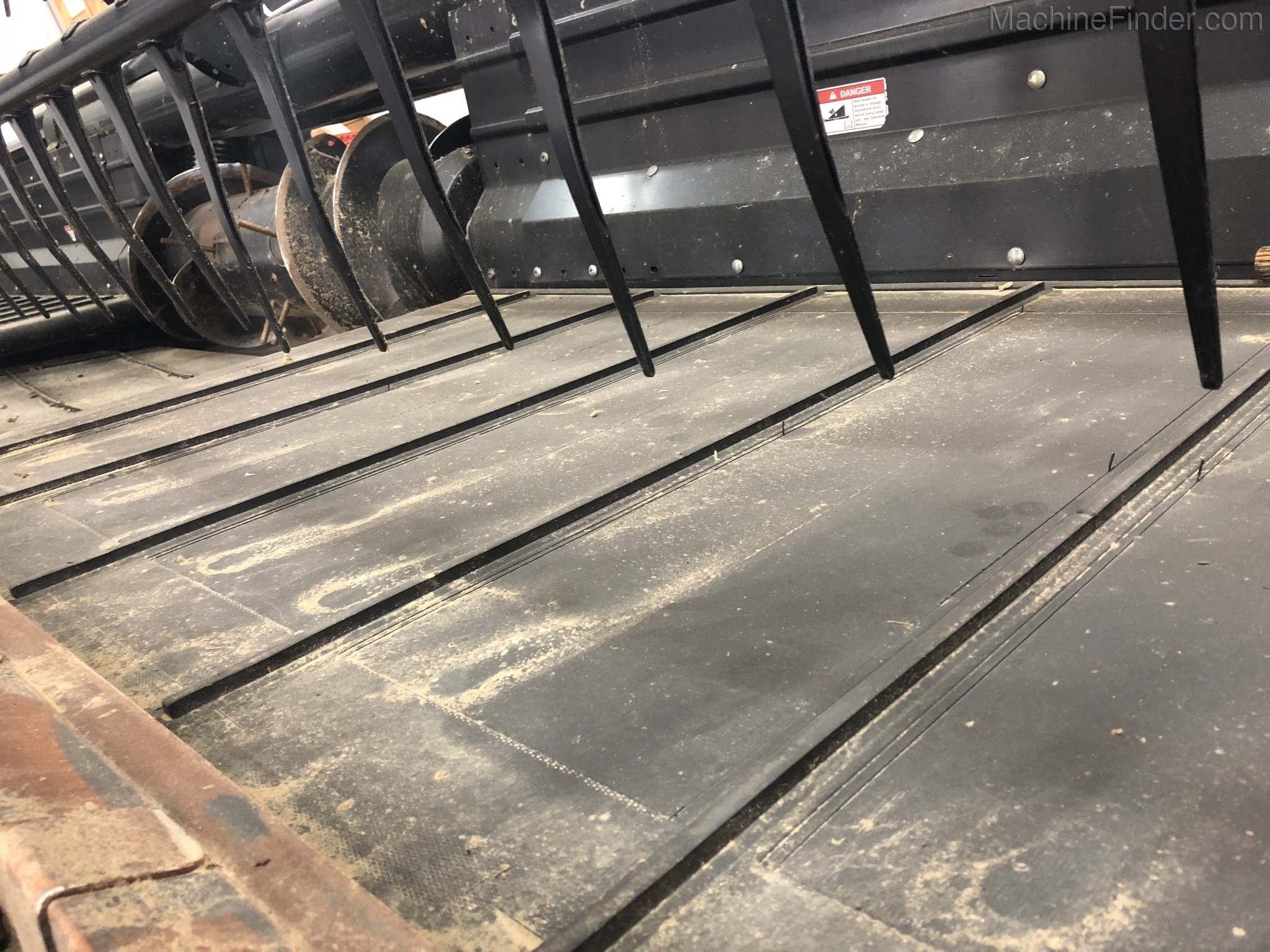 2010 MacDon FD70-40 Image 13