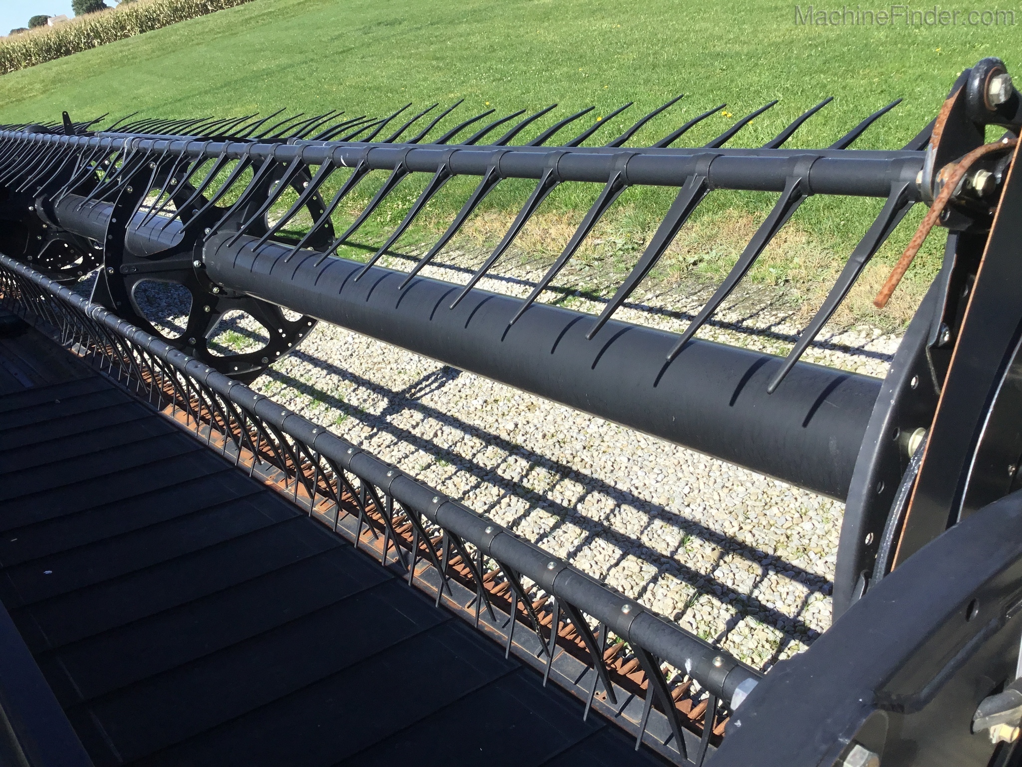 2010 MacDon FD70-40 Image 16