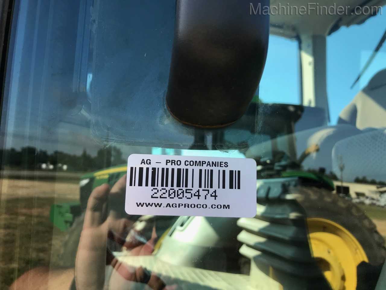 2016 John Deere 8345R Image 11