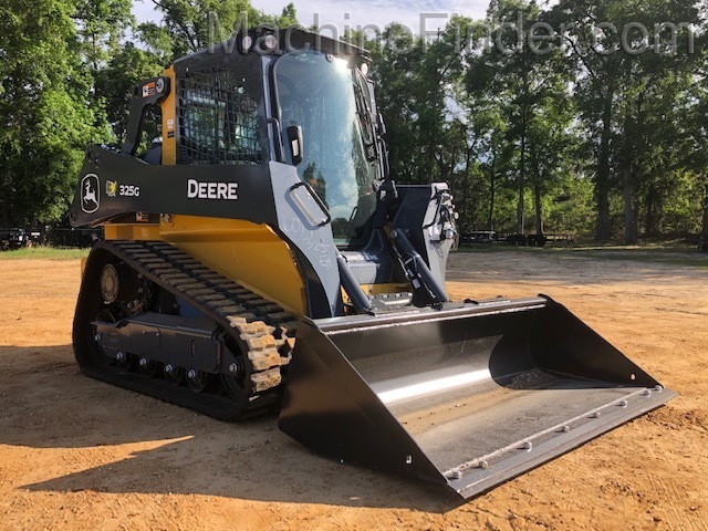 2020 John Deere 325G Image 3