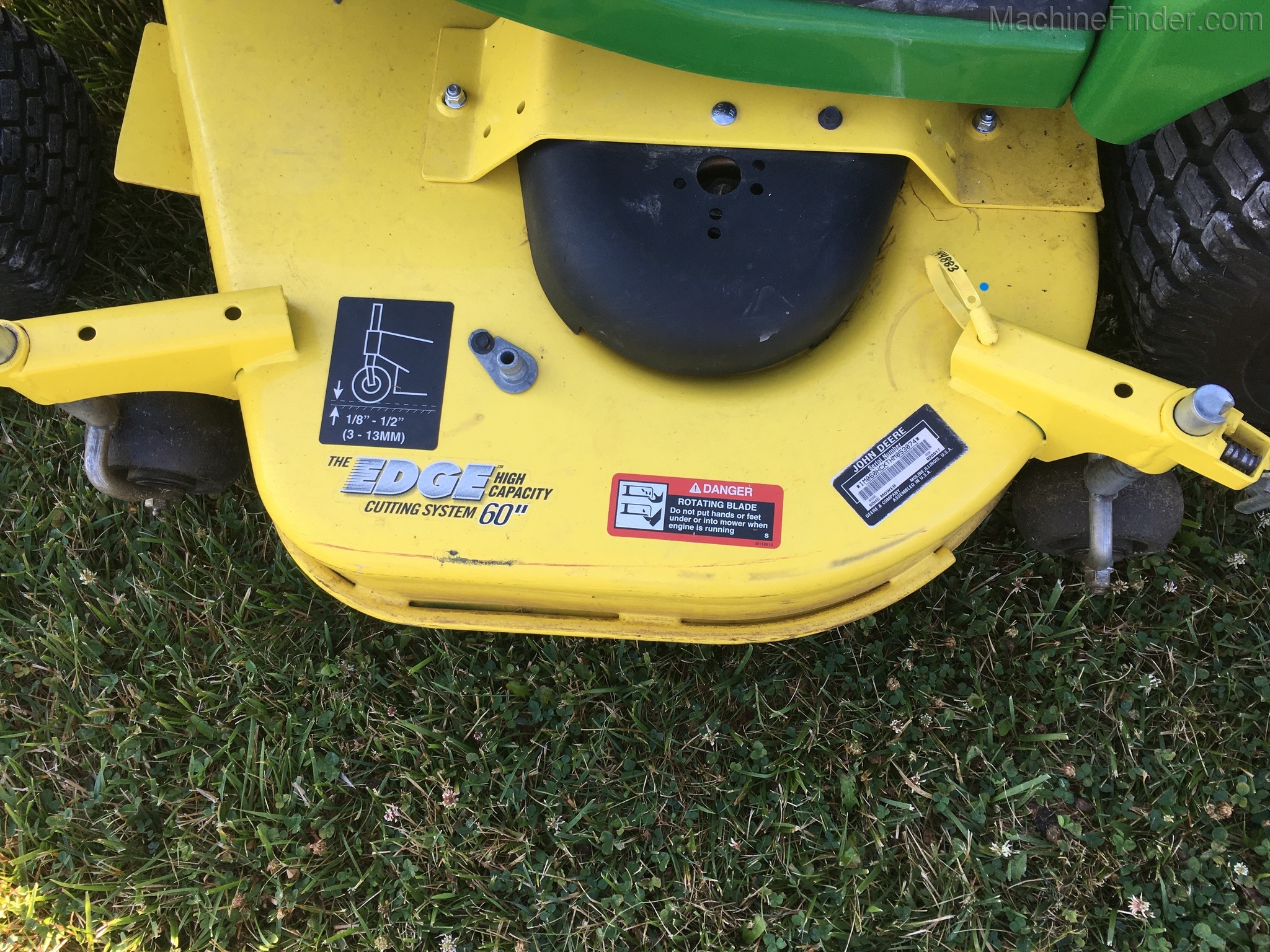2016 John Deere X710 Image 6